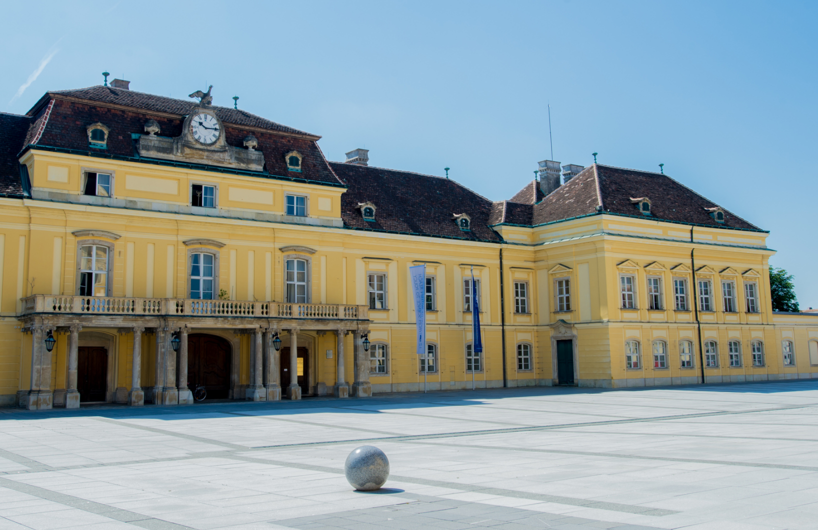 Mitsch Sicherheitstuer Schloss Laxenburg 3223 1536x1022